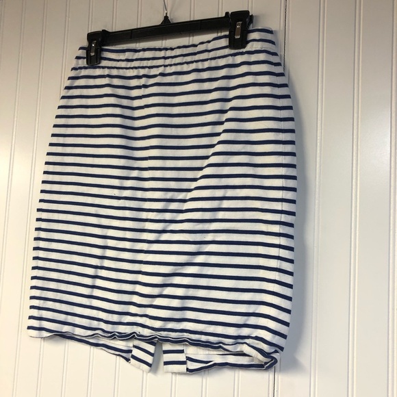 J Crew ‘The Pencil Skirt’ Navy and White Striped Skirt Size 4 Back Zip - Picture 2 of 4